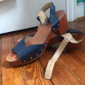 Lucky Brand heeled sandals